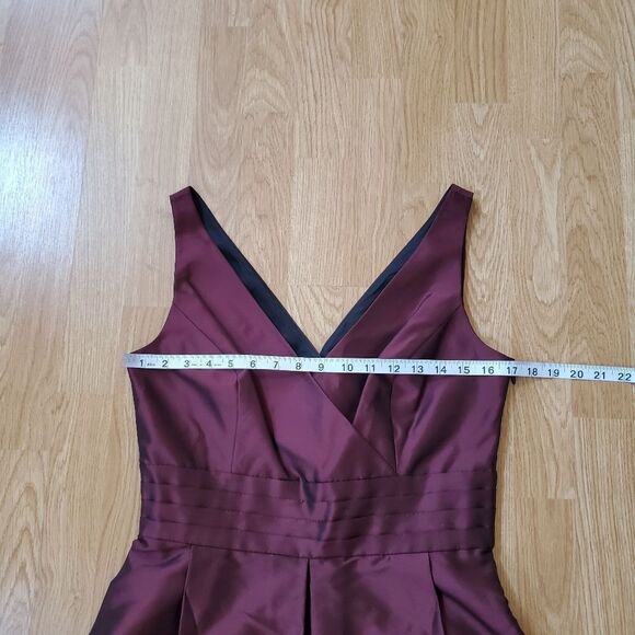 🌹 ANN TAYLOR 🌹 100% Silk Taffeta Knee Length Dress - [Size 4, Wine] - Picture 7 of 11